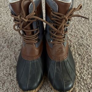 JBU Brown and Black Winter Boots